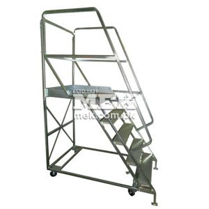 MOBILE STEP LADDER design 5